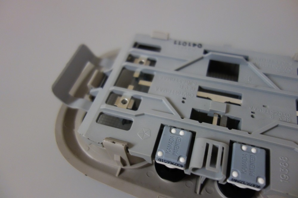 2007-2016 Jeep Patriot Compass Interior Front Overhead Dome Map Reading Light