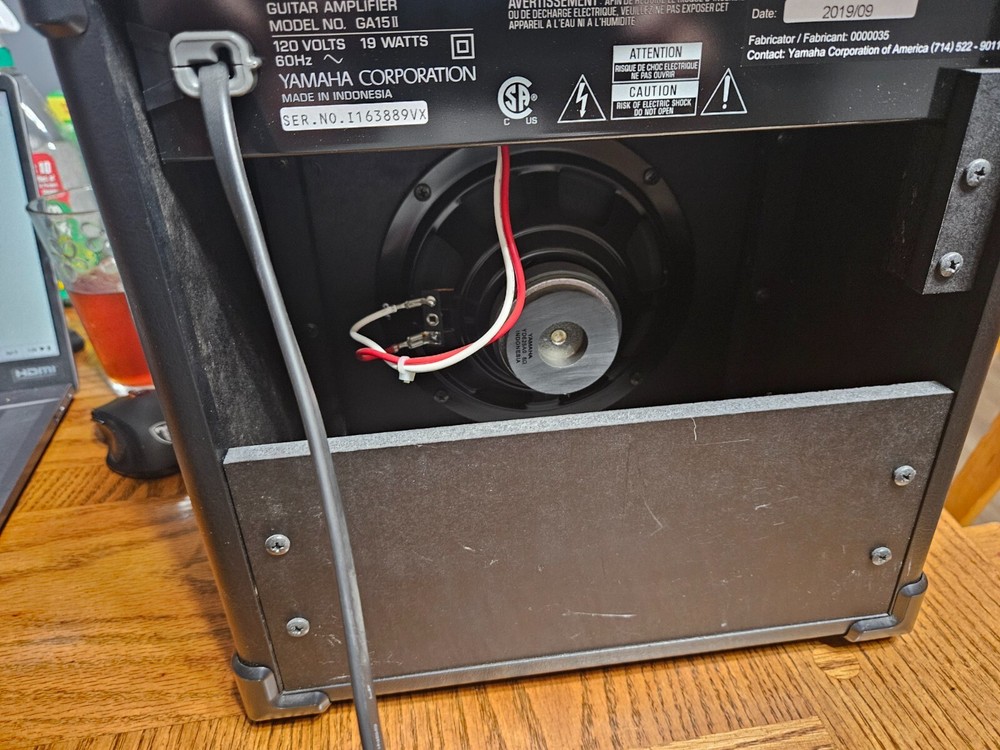 YAMAHA GA15 II Guitar Amplifier