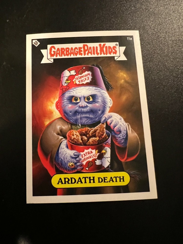 2019 SUPER 7 UNIVERSAL MONSTERS You Pick GPK Complete Your Set **PC**