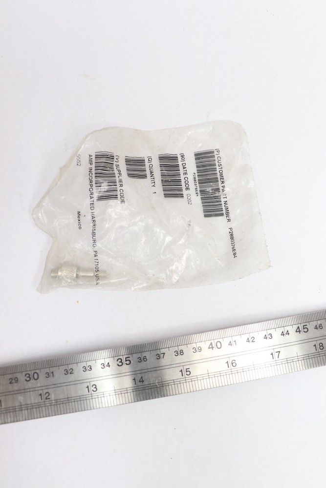AMP Mini-UHF Coax Connector P2880376E84