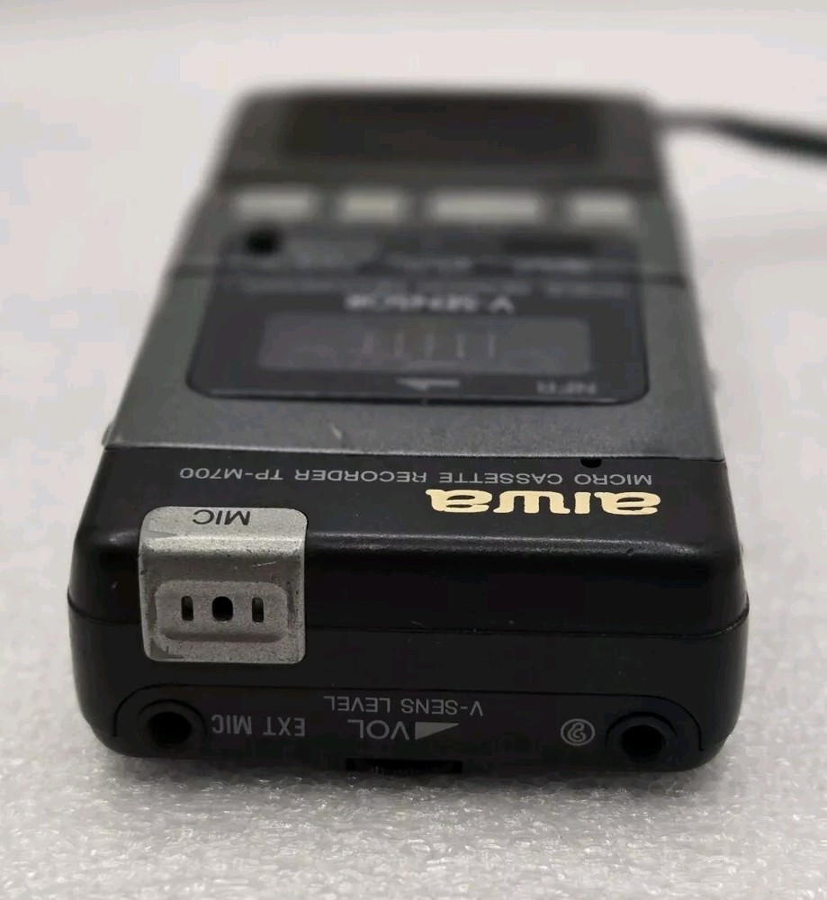 Aiwa TP-M700 Voice Sensor Micro Cassette Recorder Vintage