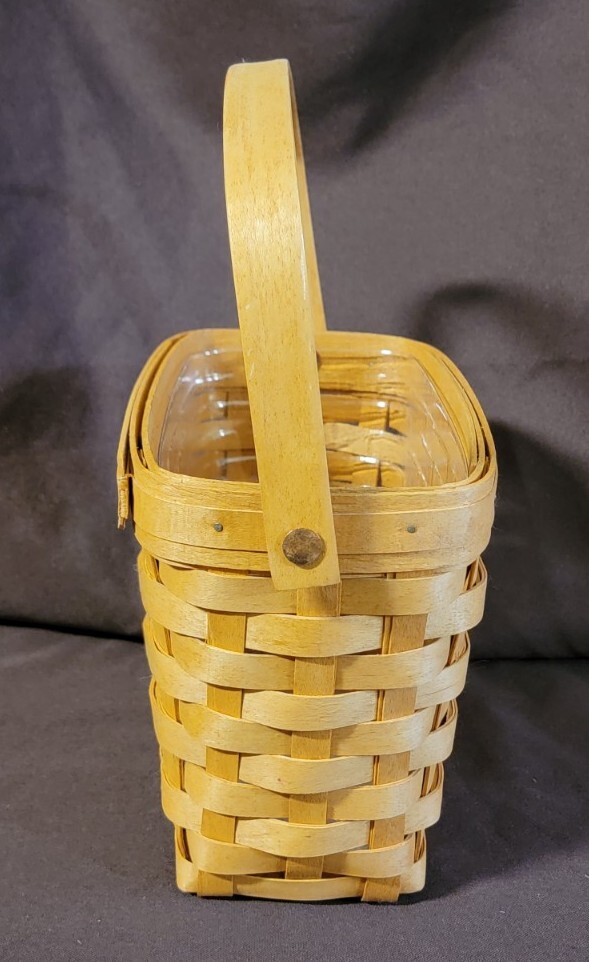 Longaberger 1995 Dresden Tour Basket Plastic Liner Handle Signed