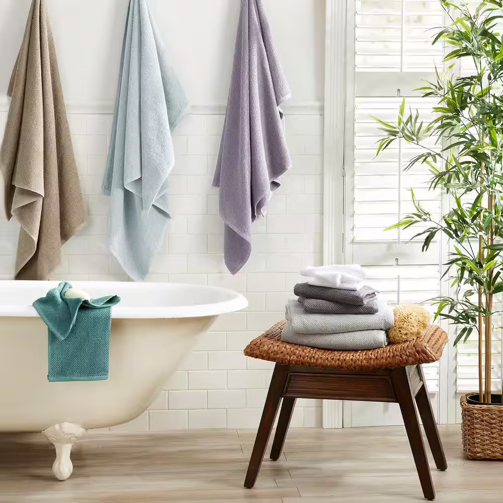 White Solid 100% Cotton Textured Bath Towel (Set of 4)