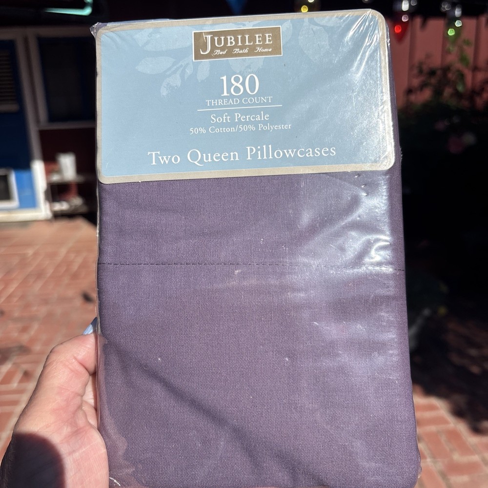 Jubilee 180 Thread Count Cotton/Poly Queen Pillowcases (2)  Dk Purple