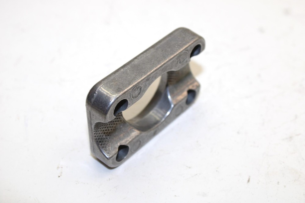 Ski-doo Oem Handlebar Mount 277000142 Q4343