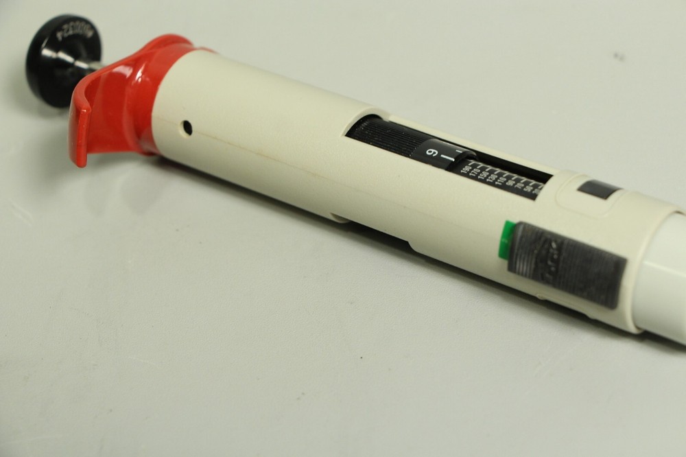 Costar 200uL Pipette Pipettor