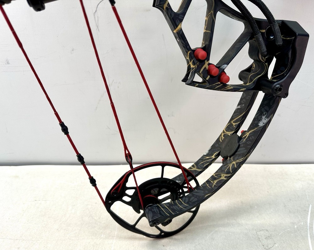 Compound Bow PSE Evolve