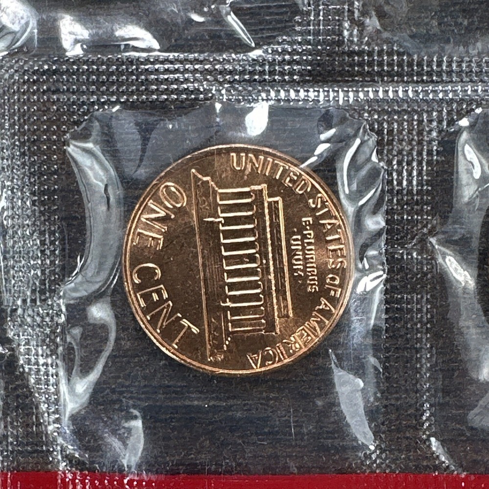 1981 D Denver Only Uncirculated Mint Set