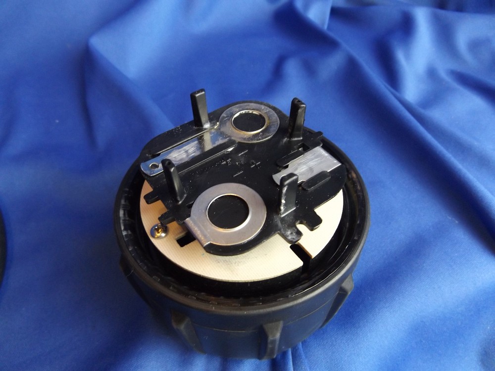 UK Underwater Kinetics D4 Sunlight Xenon Dive Light