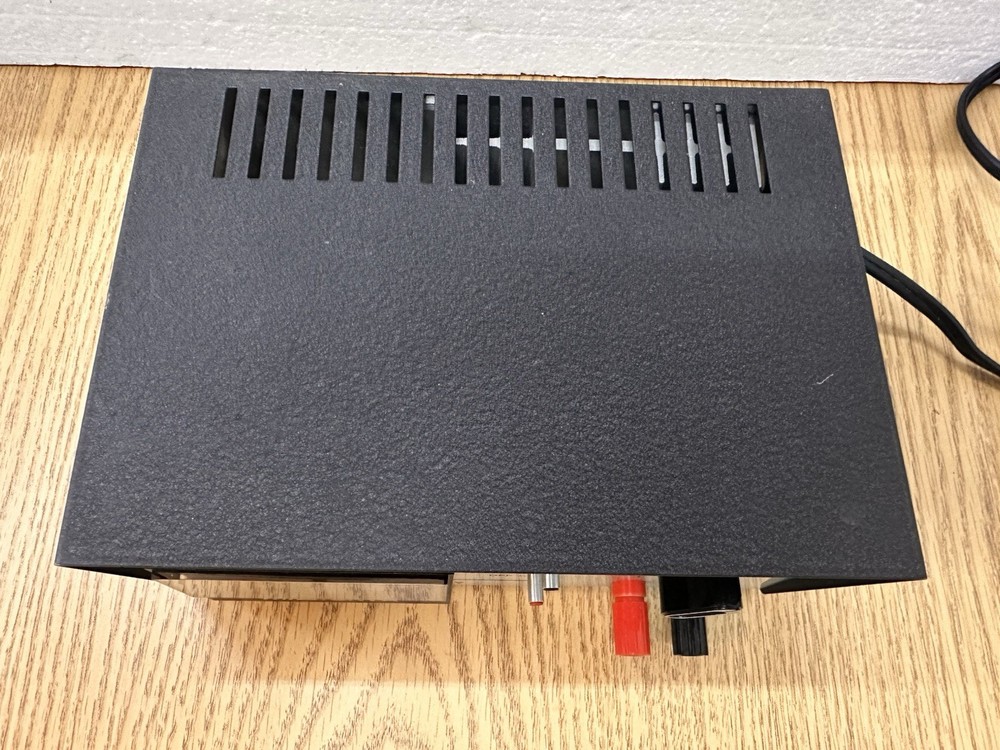 Micronta Variable DC Power Supply Radioshack # 22-123 tested Nice!