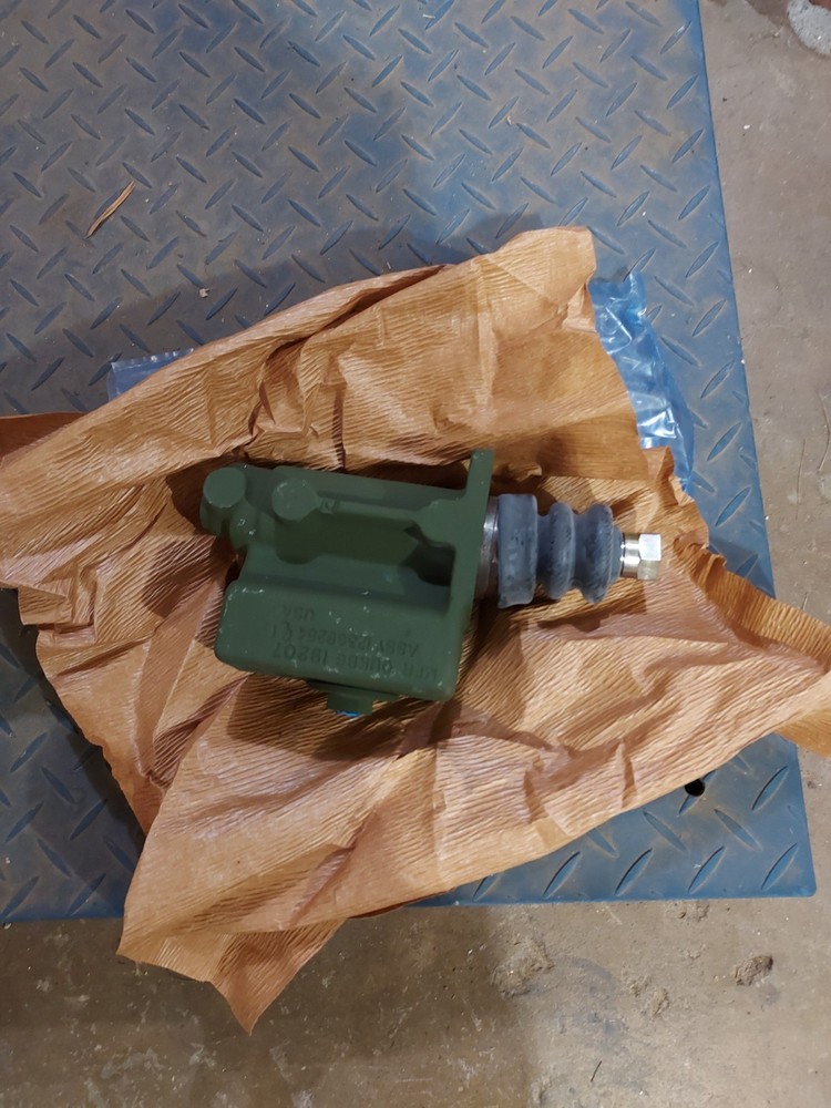 M35 Military Truck Brake Master Cylinder