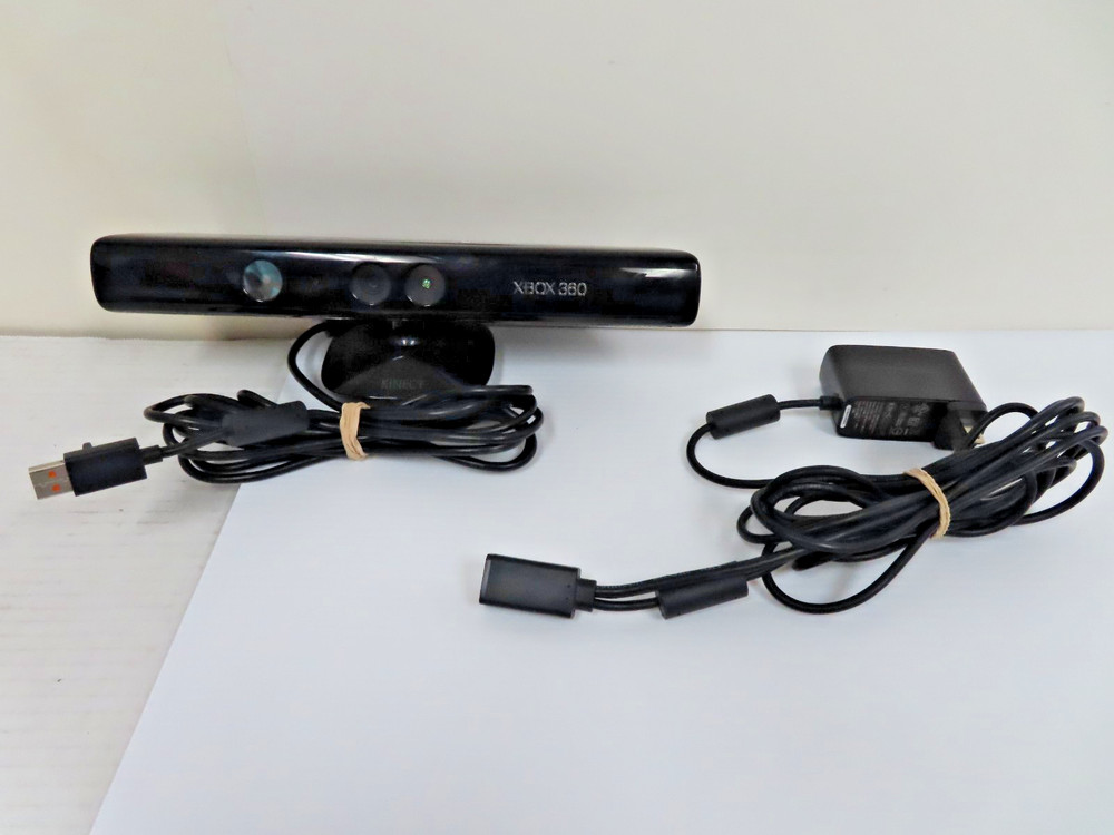 OEM MICROSOFT XBOX 360 &PC KINECT MODEL 1414 VIDEO GAME TESTED WORKS