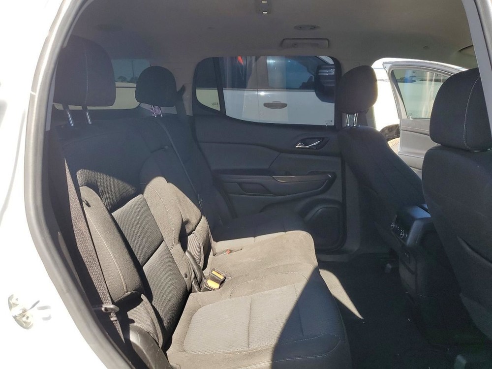 LEFT BLK FRONT HEADREST OEM 2023 GMC ACADIA 84922661