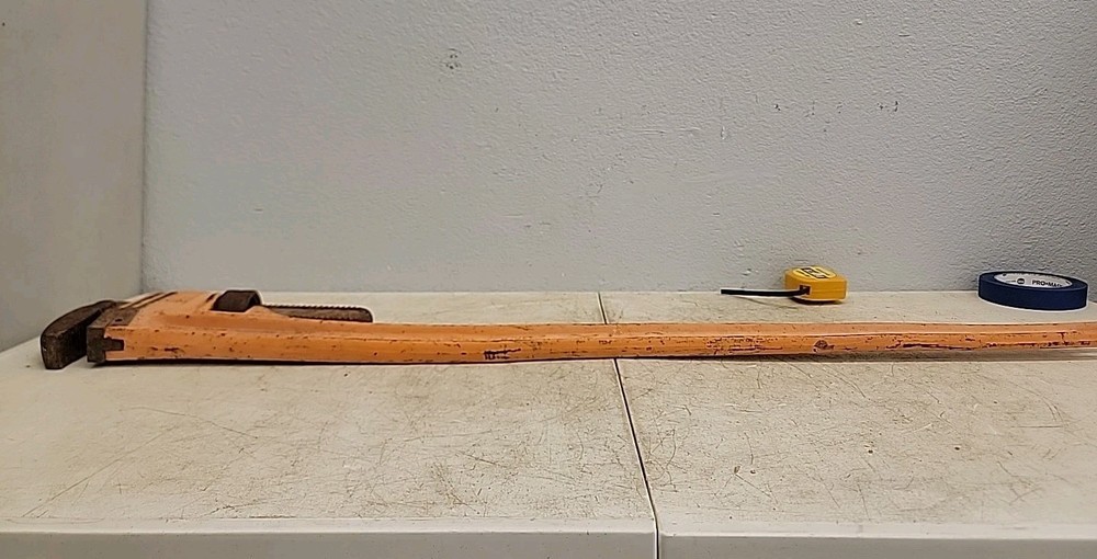 Forged 48” Heavy Duty Pipe Wrench👁️ Bent
