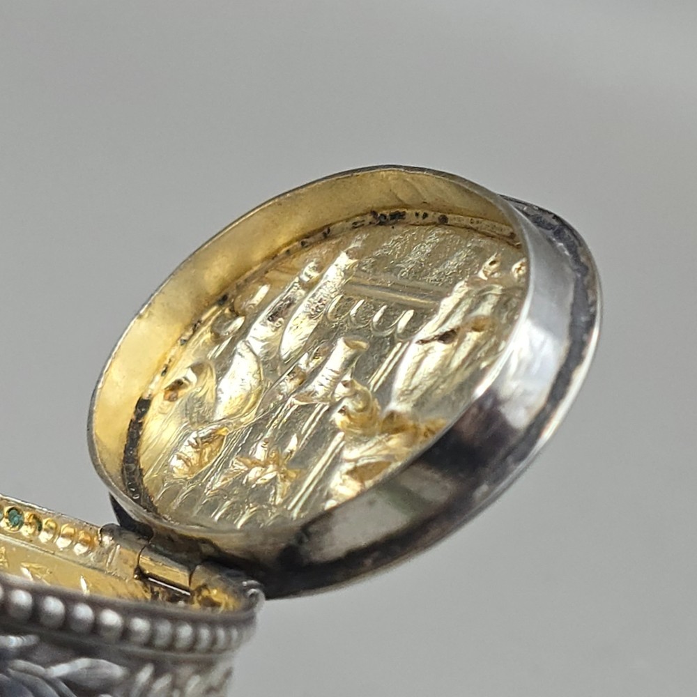 Antique Dutch 800 Silver Pill Box Snuff Box