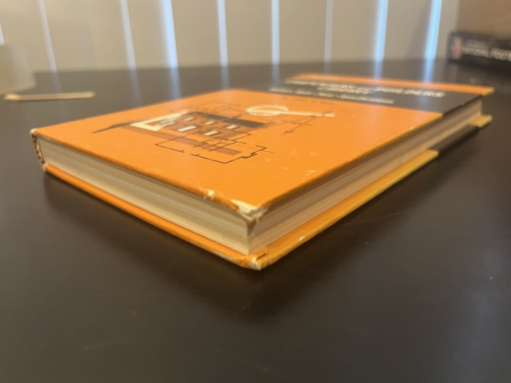 CARPENTERS AND BULDERS LIBRARY --BUILDERS MATH-PLANS-SPECIFICATIONS --1978