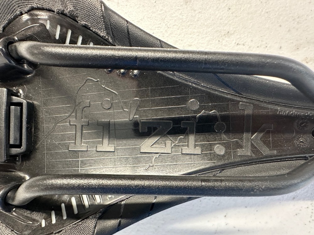 Fizik Gobi M5 MTB Saddle