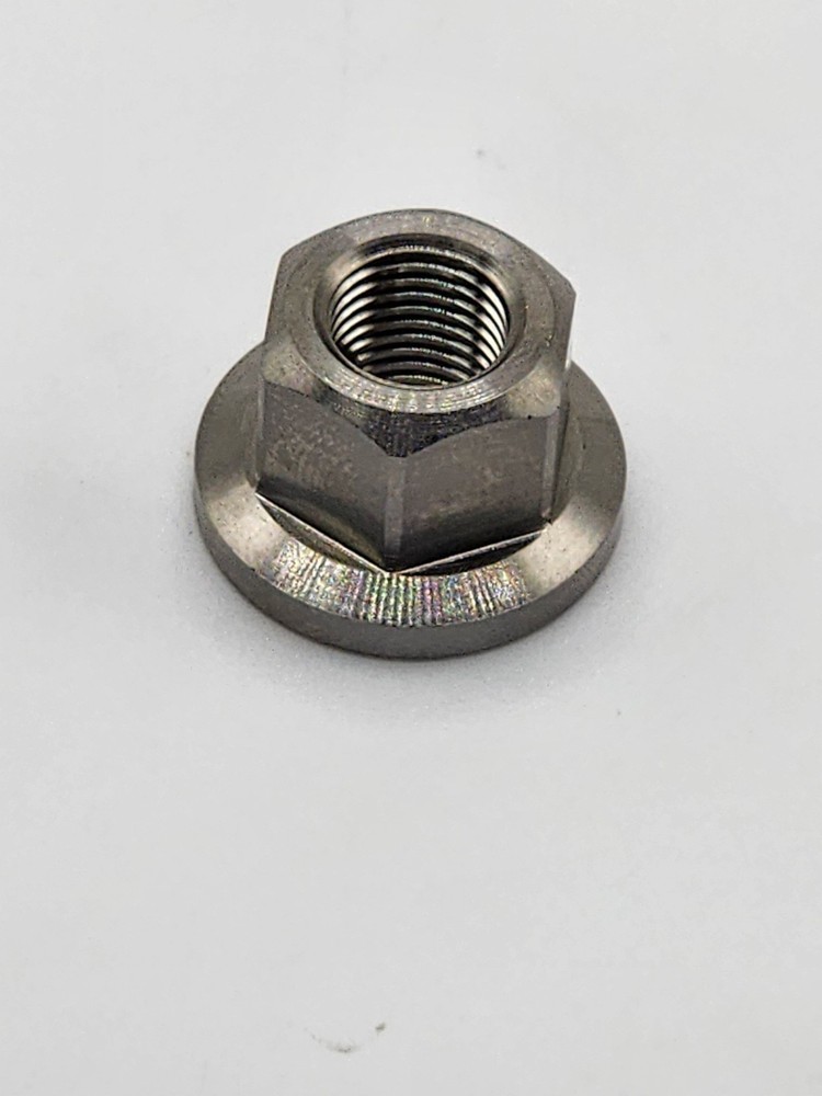 RNC BMX TITANIUM AXLE NUTS