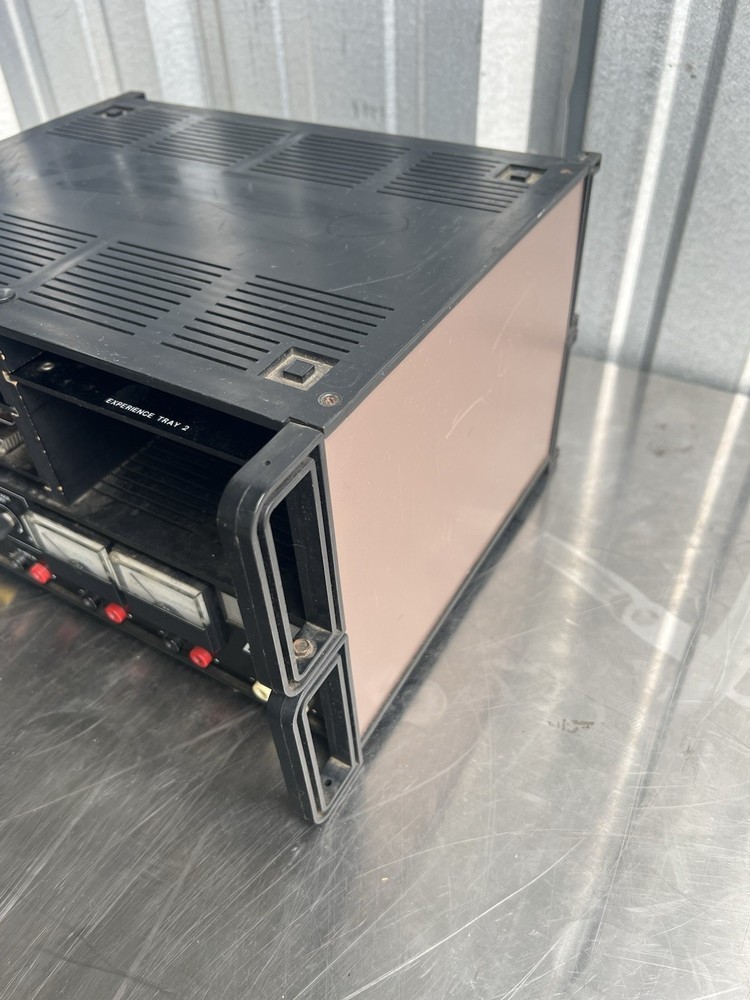 Lab Volt model 555A Exploratory Electronics Laboratory School Owned