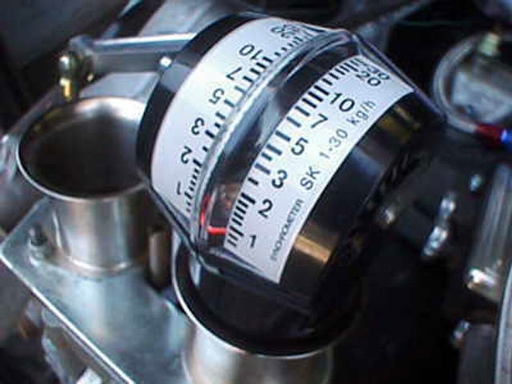 UNIVERSAL THROAT-STYLE DUAL CARBURETOR SYNCHRONIZER SYNC TOOL W/ ADAPTER
