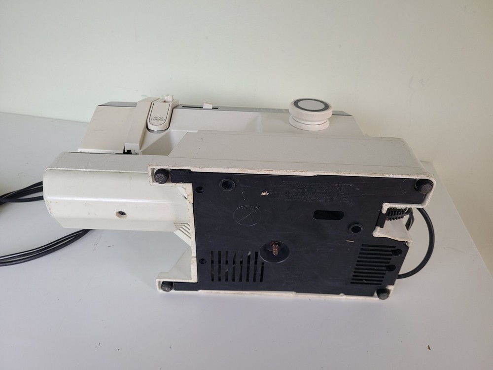 Limited Edition Singer 7033 Sewing Machine With Custom Presser Handle Control