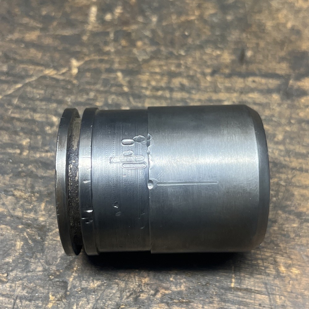 Walker Turner 15” / 900 / Drill Press Bearing Retainer / Cup