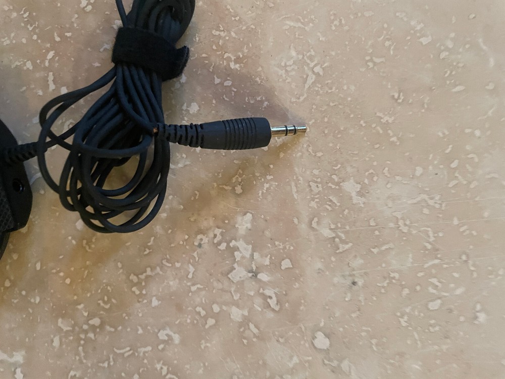 Soundtech CM-1000 wired microphone 3.5mm
