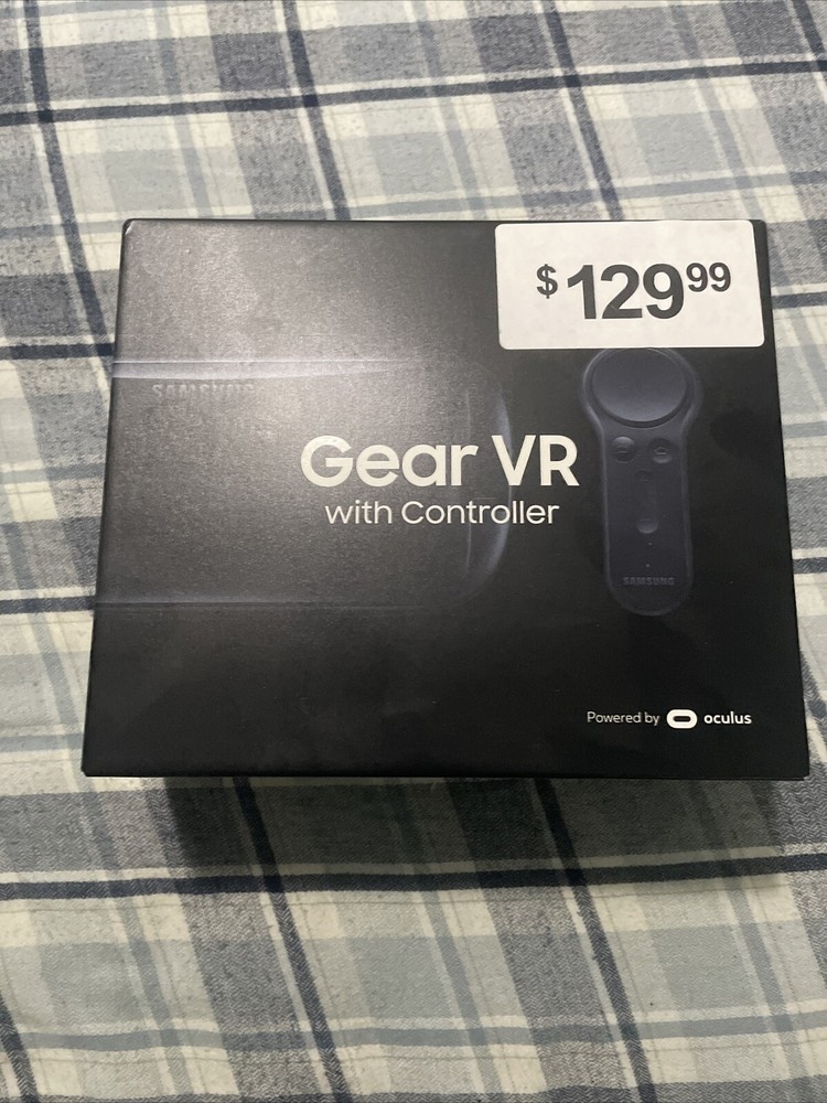 Samsung Gear VR Powered By Oculus Virtual Headset Controller Model SM-R324