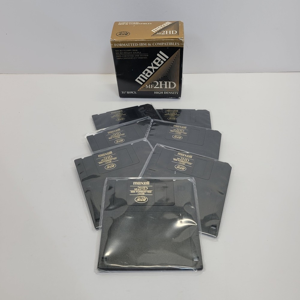 7 Maxell MF2HD 3.5" IBM Compatible Diskettes Open Box