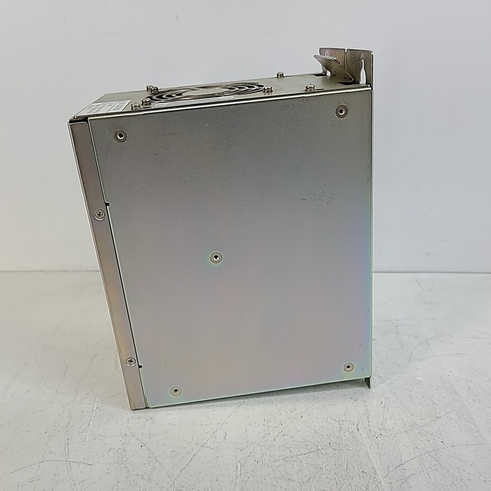 Yaskawa CPS-520F JZNC-YPS01-E Power Supply Unit