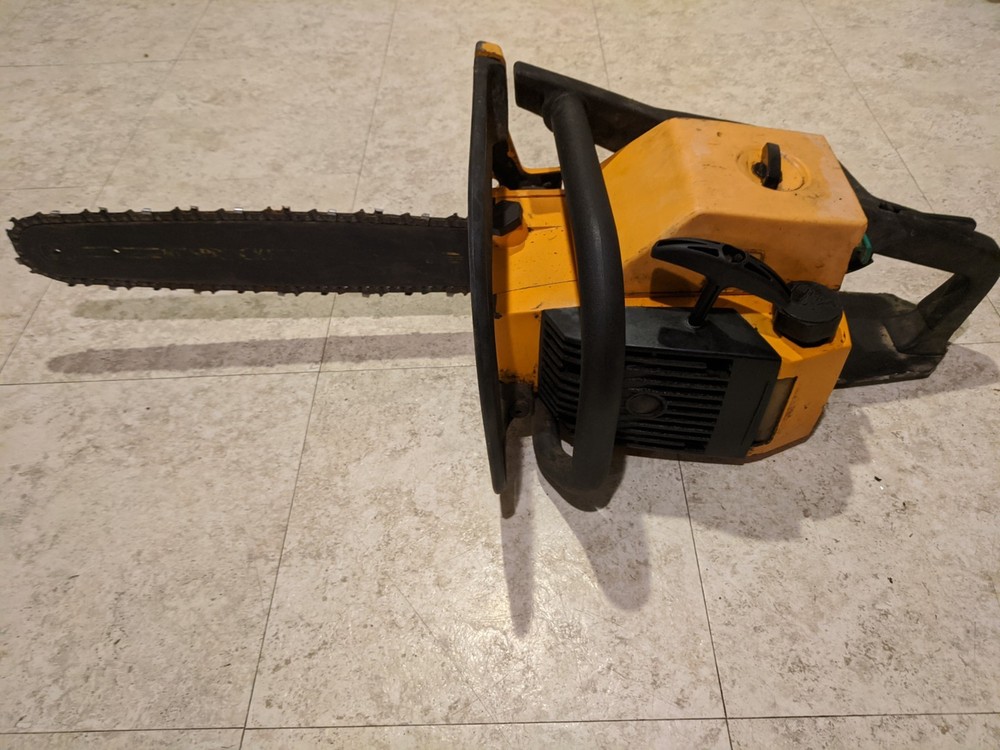 Montgomery Ward  3.7 Chainsaw 24084A