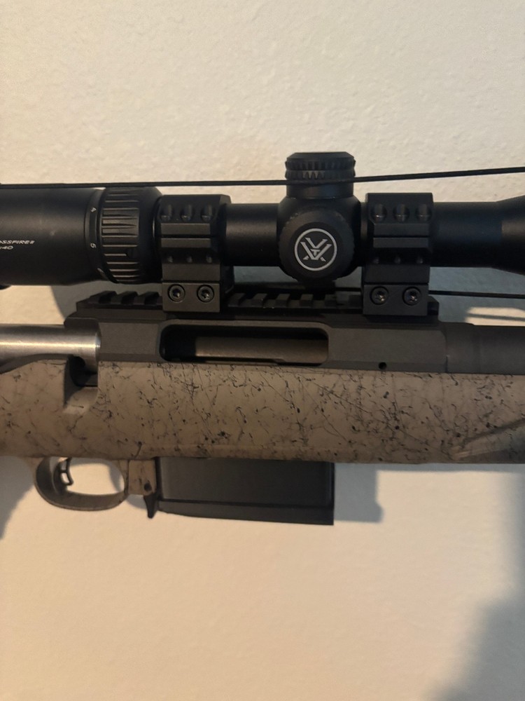 .308 wall mount for magazine well