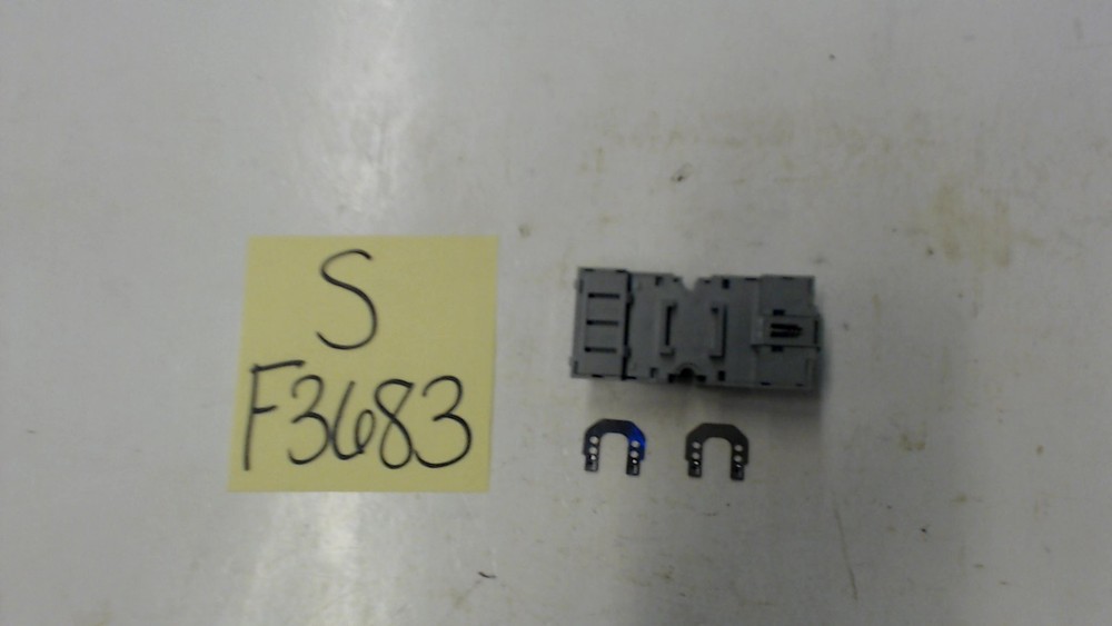 Idec SY4505 Socket Base