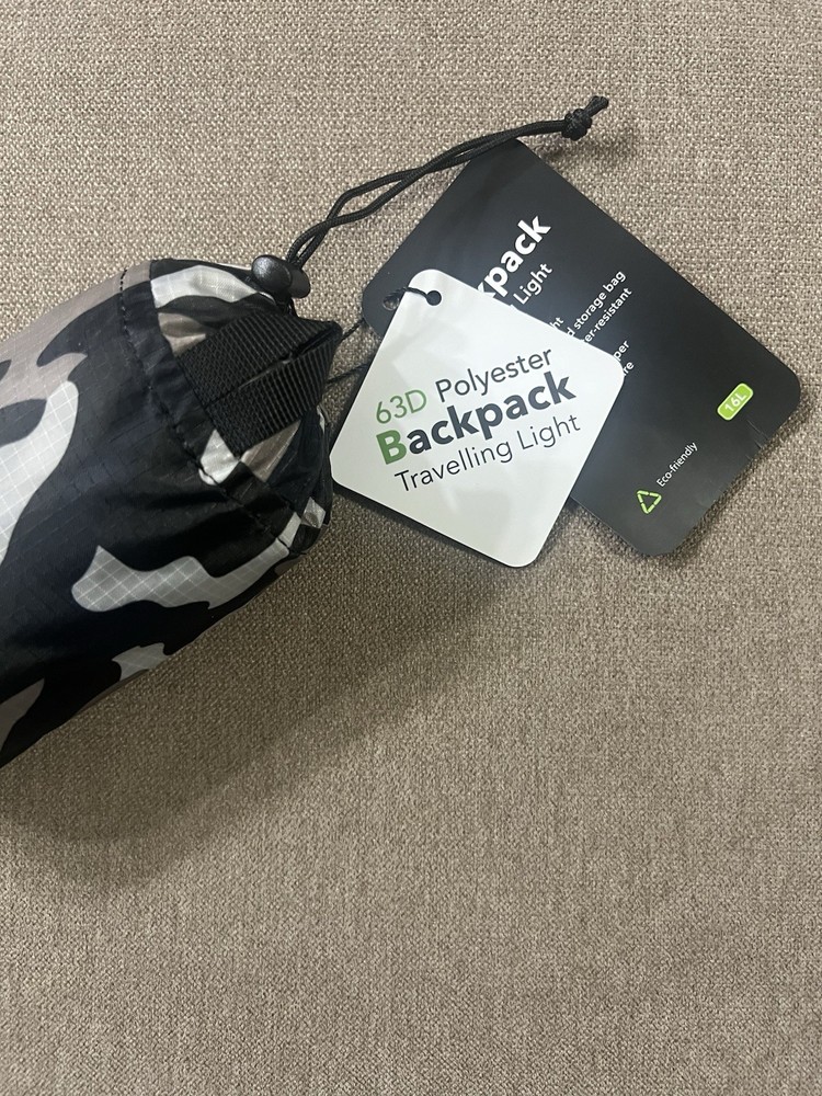 4Monster Traveling Light Backpack 63 D Polyester 16L -