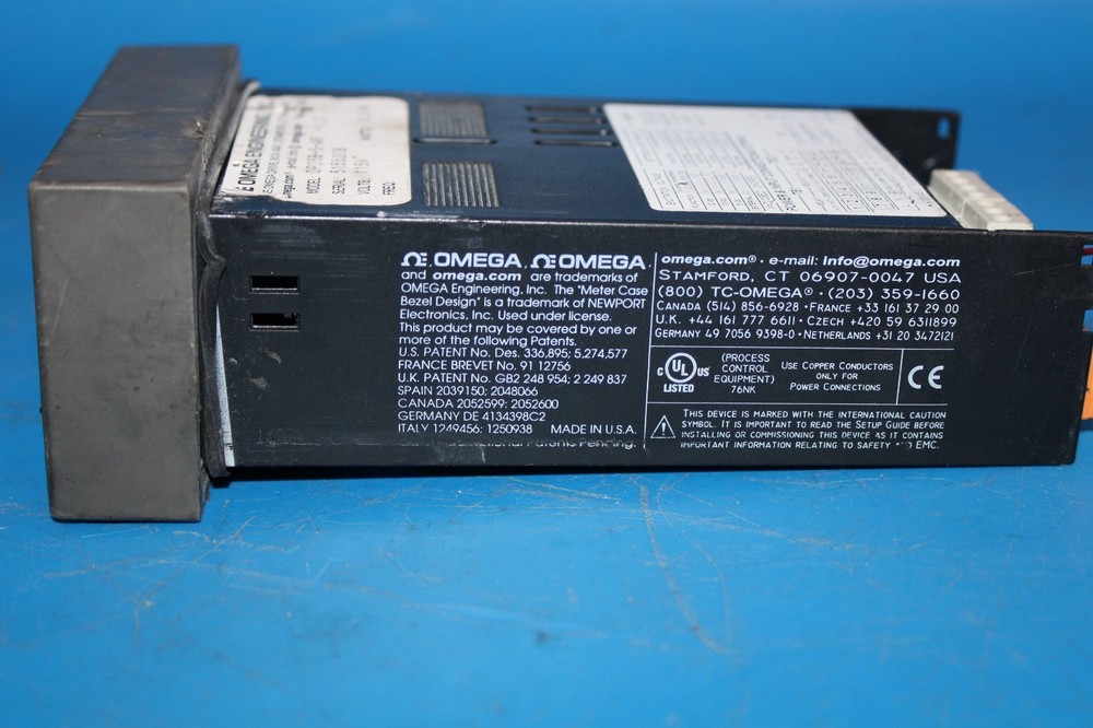 OMEGA DP25B-S-AR / DP25BSAR Digital Strain Gage Panel Meter