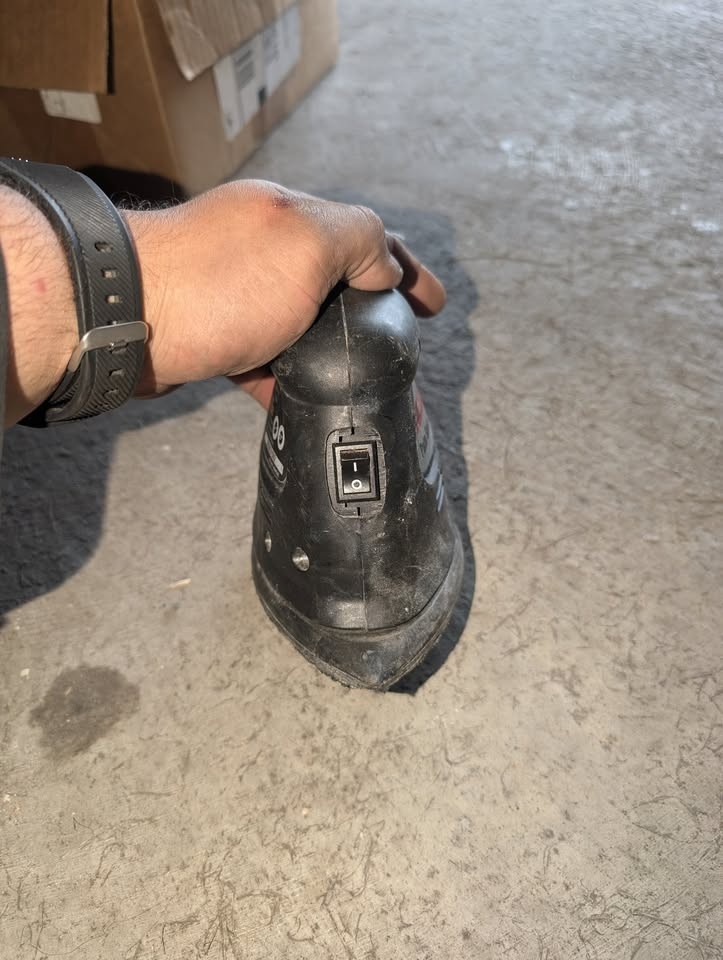 Drill Master 120v Palm Detail Sander WORKING