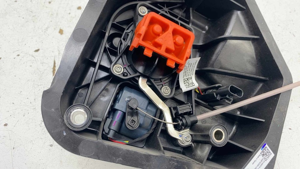 ⭕ 21-23 Tesla Model 3 HV Charge Charging Port Inlet Socket Module 1490374-10-E