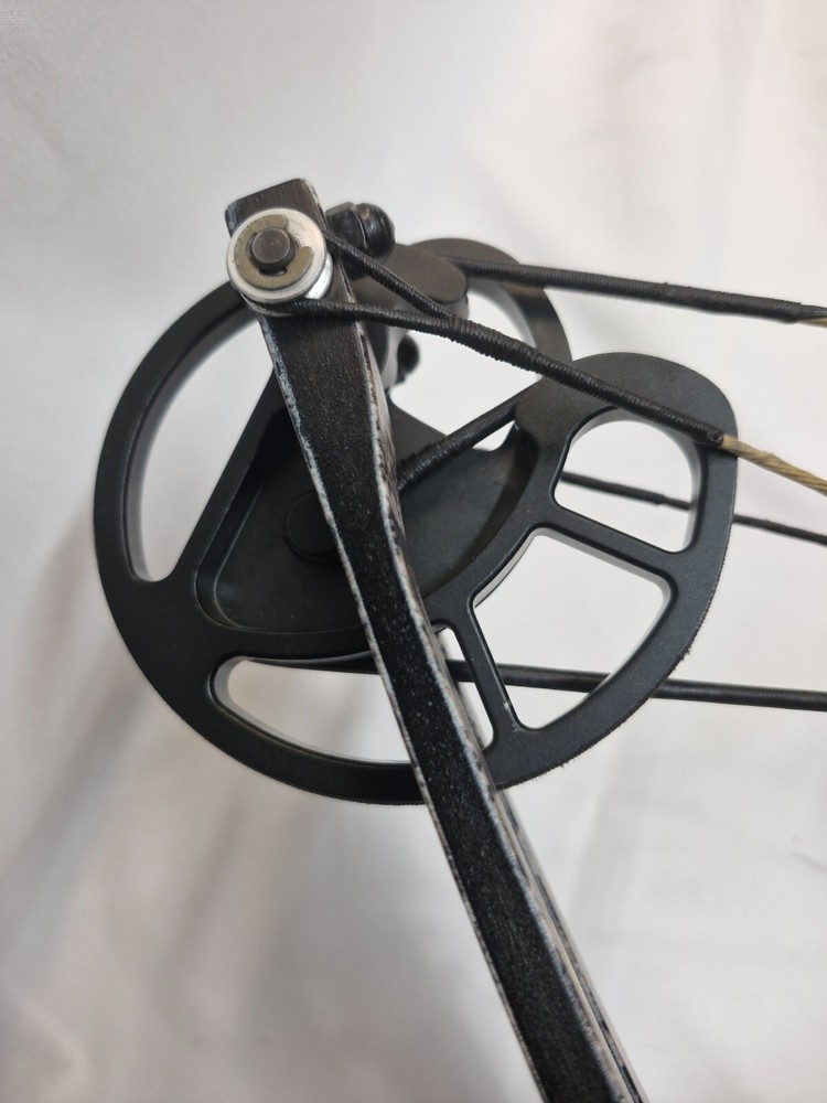 Barnett Whitetail Pro Crossbow Kit w/ Scope, TriggerTech Trigger, CCD -...(2178)