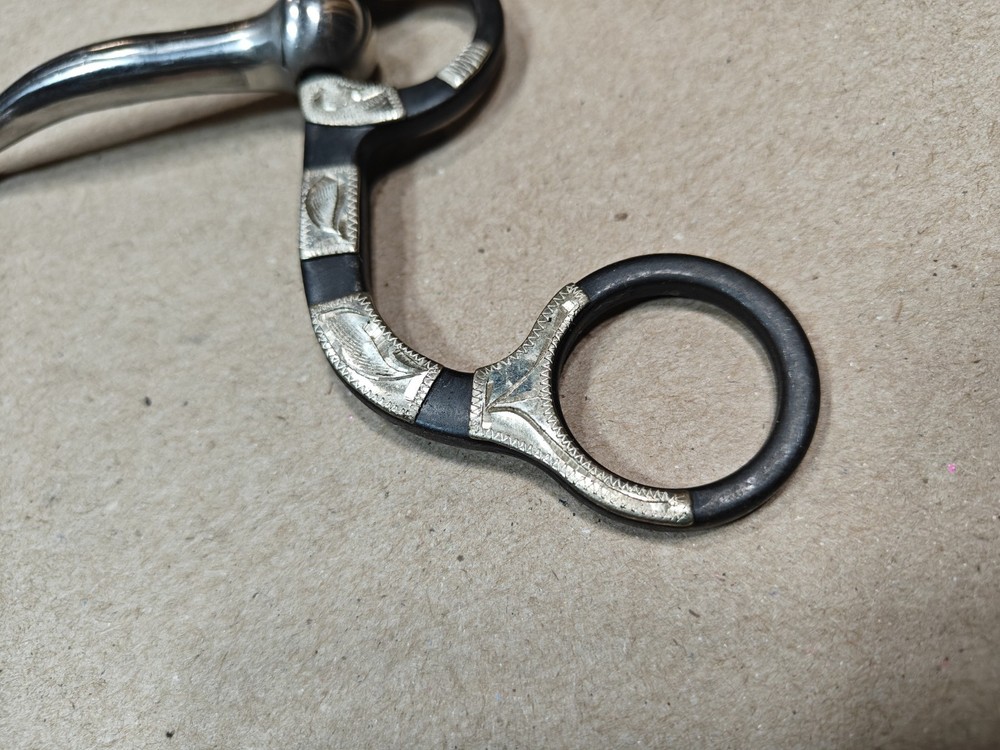 AJ Tack Argentine Snaffle Bit with Engraved Cheeks, 5-1/2” 🇺🇲