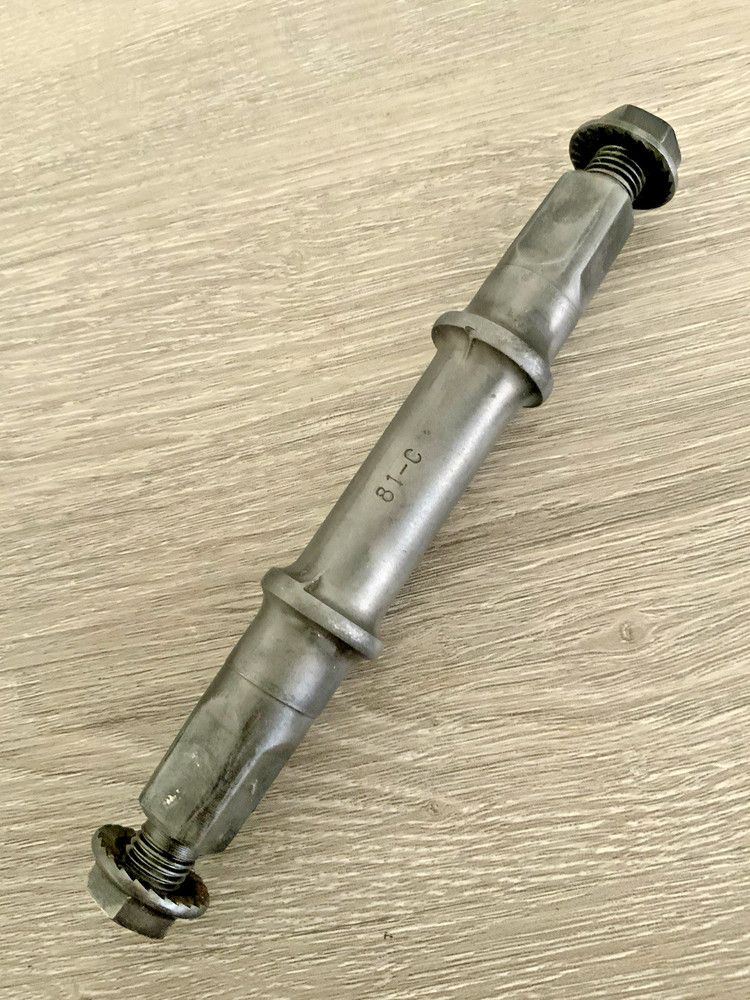 JIS BOTTOM BRACKET SPINDLE 81-C 119 MM LENGTH
