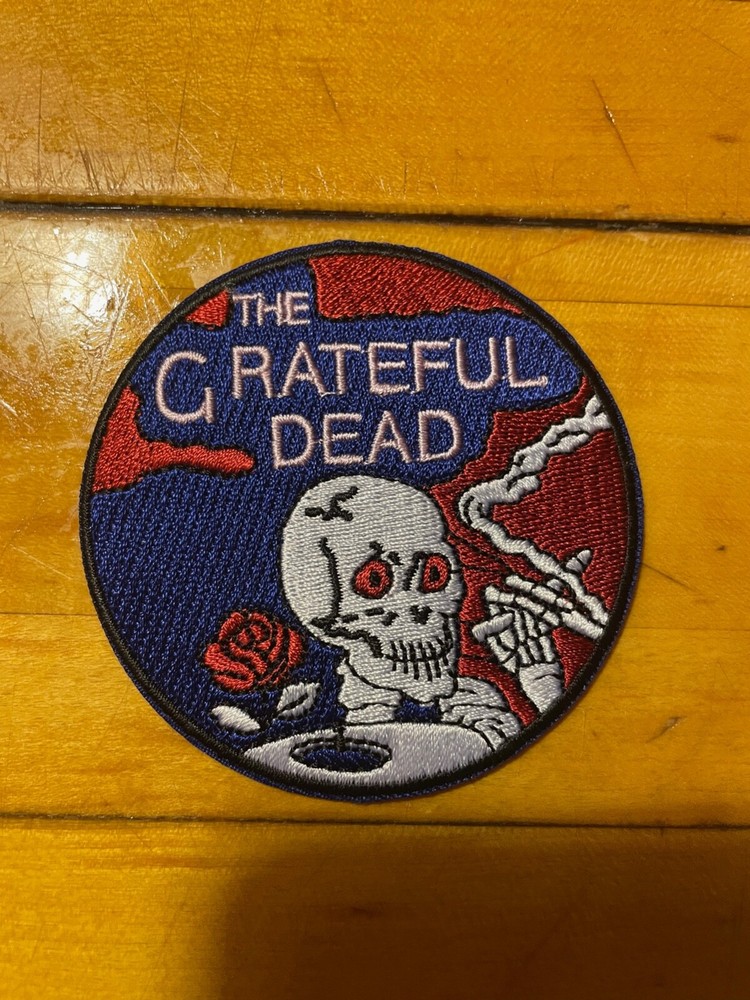 GRATEFUL DEAD IRON ON PATCH