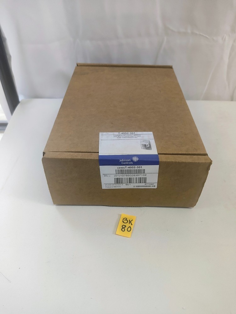 Johnson Controls T-4002-301 Thermostat