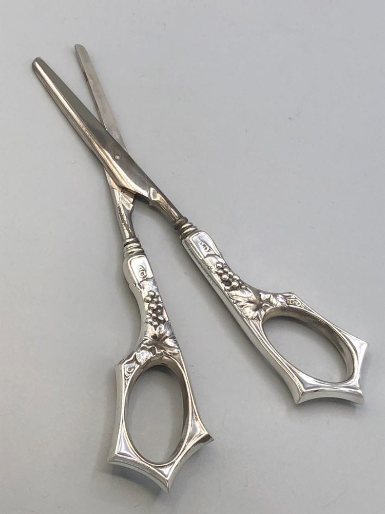 Vintage Sterling Silver handle Grape Scissors 6.75"
