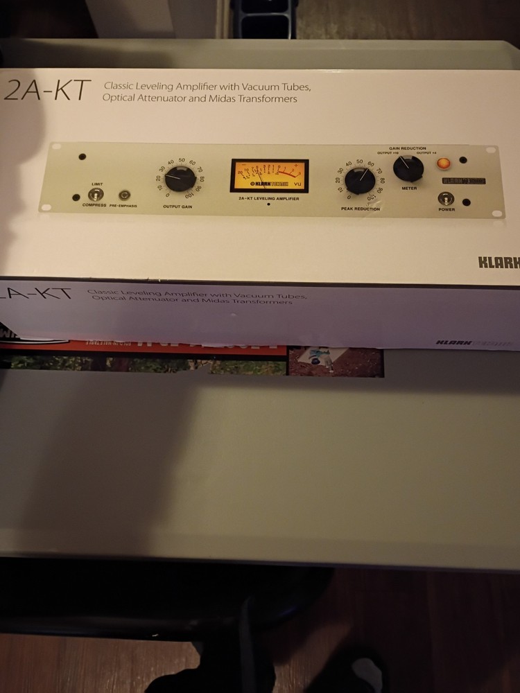 Klark Teknik KT-2A Optical Compressor Leveling Amplifier
