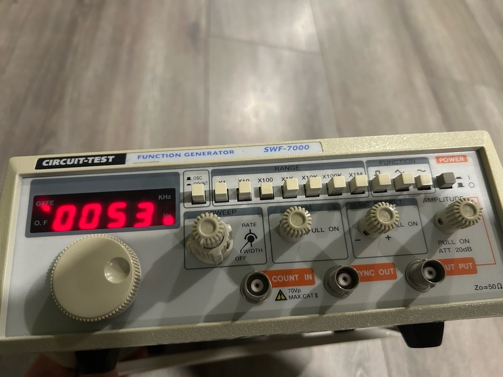 Circuit Test Function Generator SWF-7000 Tested, accurate