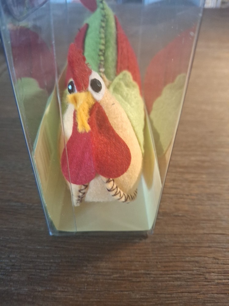 Debbie Mumm Felt Rooster Pin Cushion