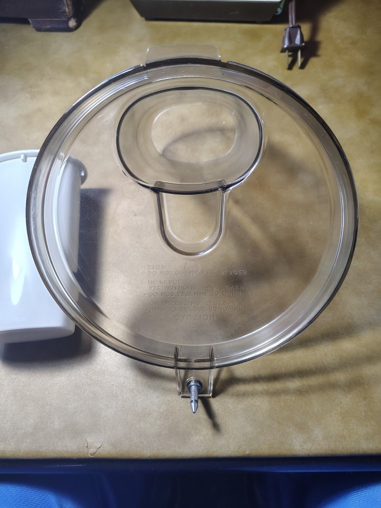 GE General Electric D5FP1 PUSHER & WORK BOWL LID Food Processor REPLACEMENT PART