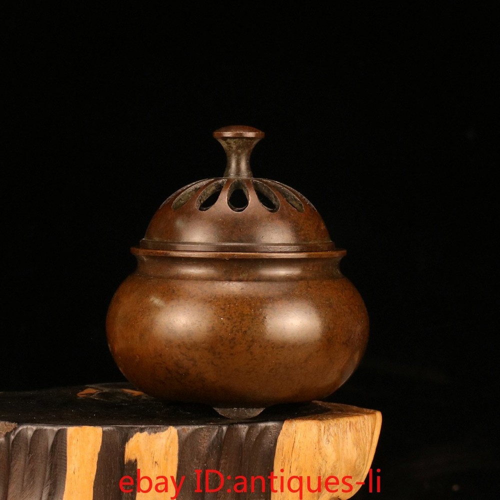 Exquisite Chinese purple copper small round three-legged incense burner