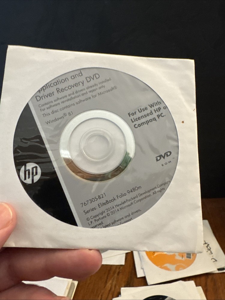 HP Compaq Windows OS 8.1 Application Recovery DVD's 64-Bit