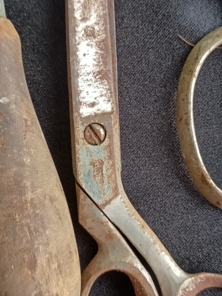 Antique Tools And Trunk 45 Items!!!!Inside !!